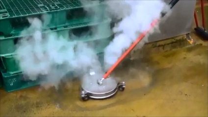 Steam cleaning of industrial premises